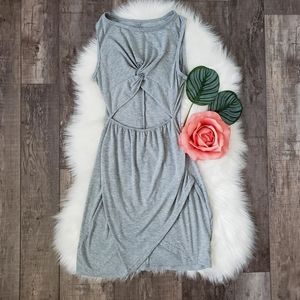 👜💎💄Gray Mid Drift Peephole Dress